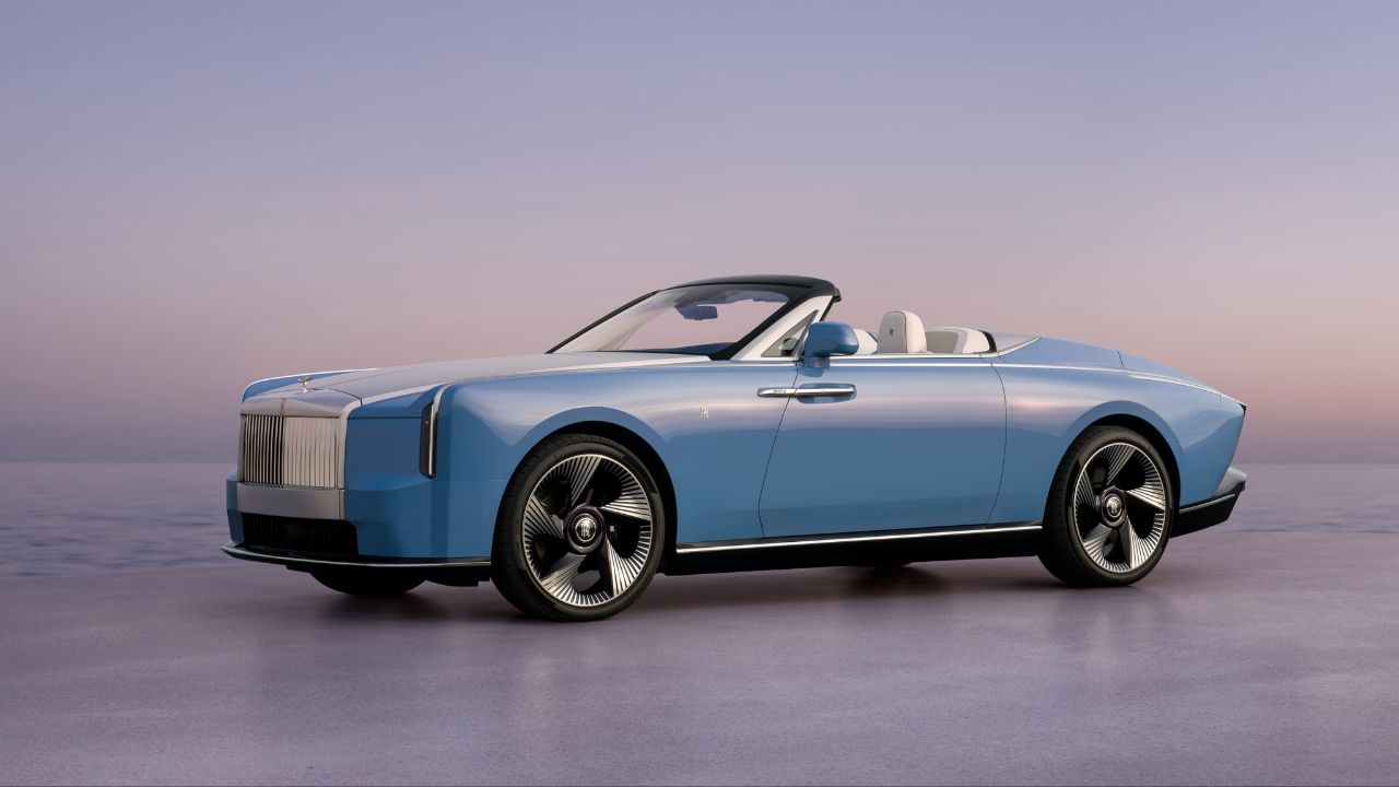 आईशप्पथ! Rolls-Royce च्या ‘या’ कारमध्ये असेल तब्बल 10,500 LED लाइट्स, जगभरात फक्त 100 कार विकल्या जाणार