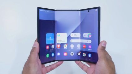 Samsung TriFold फोनला जबरदस्त प्रतिसाद! अमेरिका-कोरियामध्ये सोल्ड आऊट, पुन्हा रीस्टॉक होणार का?