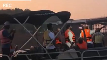 Satara : उपमुख्यमंत्री एकनाथ शिंदेनी कोयना जलाशयातल्या पुलांच्या कामांची केली पाहणी