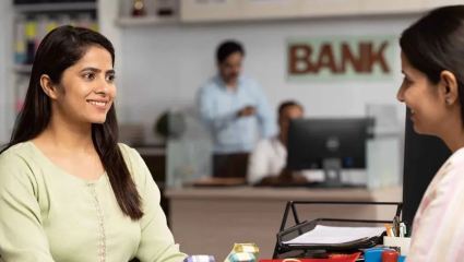 महिला कर्जदारांमध्ये मोठी वाढ; कर्ज पोर्टफोलिओ 76 लाख कोटी रुपयांच्या पुढे