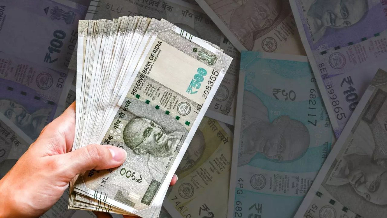 रिकामे खिसे आणि प्रचंड मानसिक ताण? तुमची ‘Financial Health’ सुधारण्याचे खात्रीशीर उपाय, वाचा सविस्तर