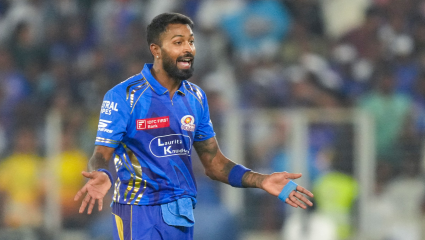 IPL 2026 : Hardik Pandya मैदानात कधी परतणार? Mumbai Indians च्या कॅप्टन्सीच्या पेचात मोठी अपडेट