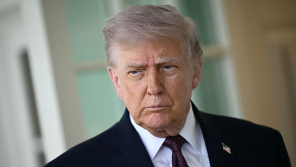 Hormuz ची सामुद्रधुनी बंद झाल्यास जगात हाहाकार! Trump यांच्या अमेरिकेलाही बसणार मोठा फटका, धाकधूक वाढली…