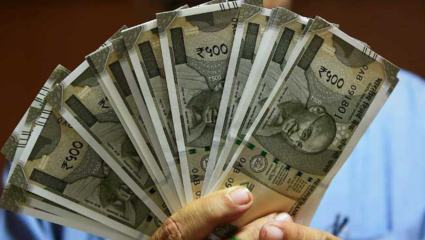 8th Pay Commission: मोठी अपडेट ! सरकारी कर्मचाऱ्यांचा पगार थेट 4 पटीने वाढवण्याची मागणी, काय होणार ?
