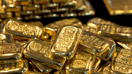 गुंतवणूकदारांची चांदी! Gold च्या किमतीत 420 रुपयांची वाढ, या वर्षी सोनं तब्बल 18 हजारांनी महागलं