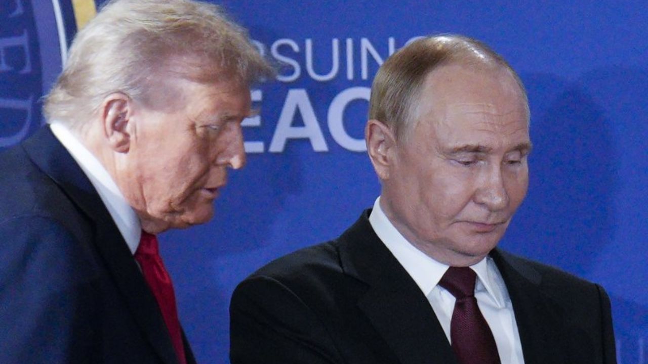 Uranium Enrichment: अमेरिकेचा रशियावरही नाही विश्वास; इराणचे  440 kg युरेनियम ठेवायला तयार झाले पुतीन पण ट्रम्प म्हटले….