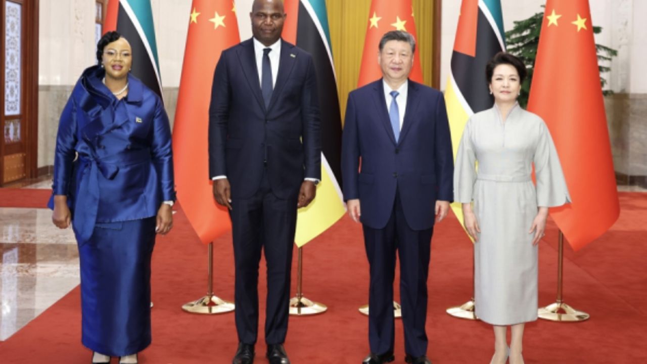 Oil Politics : युद्धाच्या आगीत महासत्तांची ‘आफ्रिका वारी’! अमेरिका रेड सीमध्ये सक्रिय; तर चीनने टाकला 348 अब्ज डॉलर्सचा फास