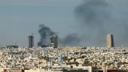 Indian Embassy Iran Advisory : तात्काळ इराण सोडा! भारतीय दूतावासाचा मोठा इशारा; भारतीयांसाठी नवीन सुरक्षा नियमावली जारी