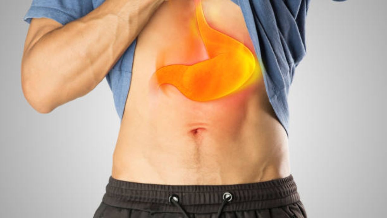 गॅस – ब्लोटिंगमुळे पोटात कायमच वेदना होतात? जेवणाआधी करा ‘या पदार्थांचे सेवन, अपचनाच्या त्रासापासून मिळेल सुटका