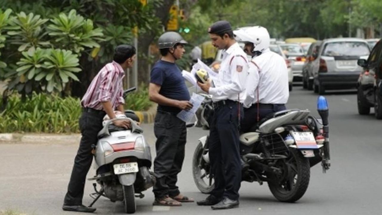 वाहतुकीच्या नियमांचे उल्लंघन! पोलिसांची कडक अ‍ॅक्शन, २८ दिवसांत हजारो निष्काळजी वाहनचालकांवर कारवाई