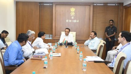 Navi Mumbai Stadium: नवी मुंबईत साकारणार जागतिक दर्जाचे आधुनिक स्टेडियम! मंत्री ॲड. आशिष शेलार यांचे तातडीचे निर्देश