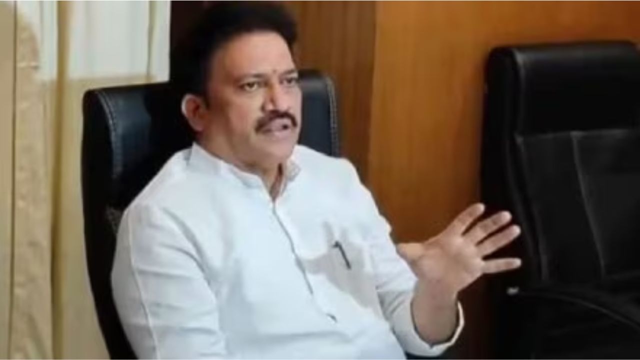 जमावबंदीचे आदेश म्हणजे प्रशासनाला ‘उशिरा सुचलेलं शहाणपण’; जिल्हा परिषद निवडीवरून शशिकांत शिंदेंचा प्रशासनावर कडाडून हल्ला