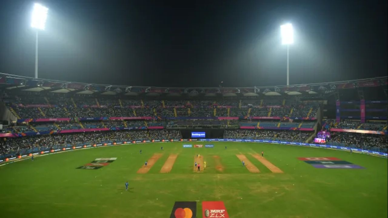 MI vs RCB Pitch Report: मुंबईत आज धावांची लयलूट होणार? वानखेडेच्या खेळपट्टीचे ‘हे’ गुपित आले समोर; टॉस ठरणार गेमचेंजर
