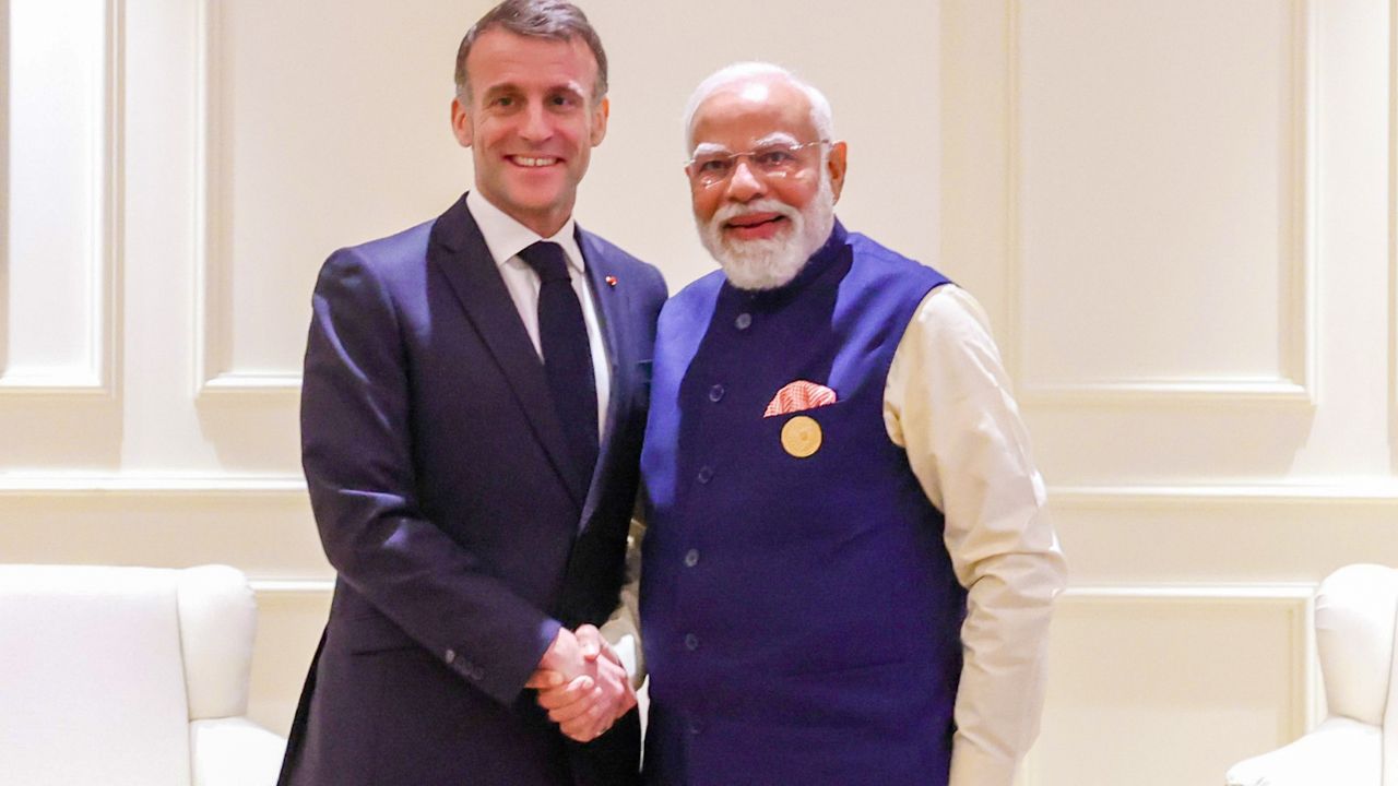 डोनाल्ड ट्रंपनंतर आता इमॅन्युएल मॅक्रॉन यांनी पंतप्रधान मोदींना केला फोन; दोन्ही नेत्यांमध्ये नेमकी काय चर्चा झाली?