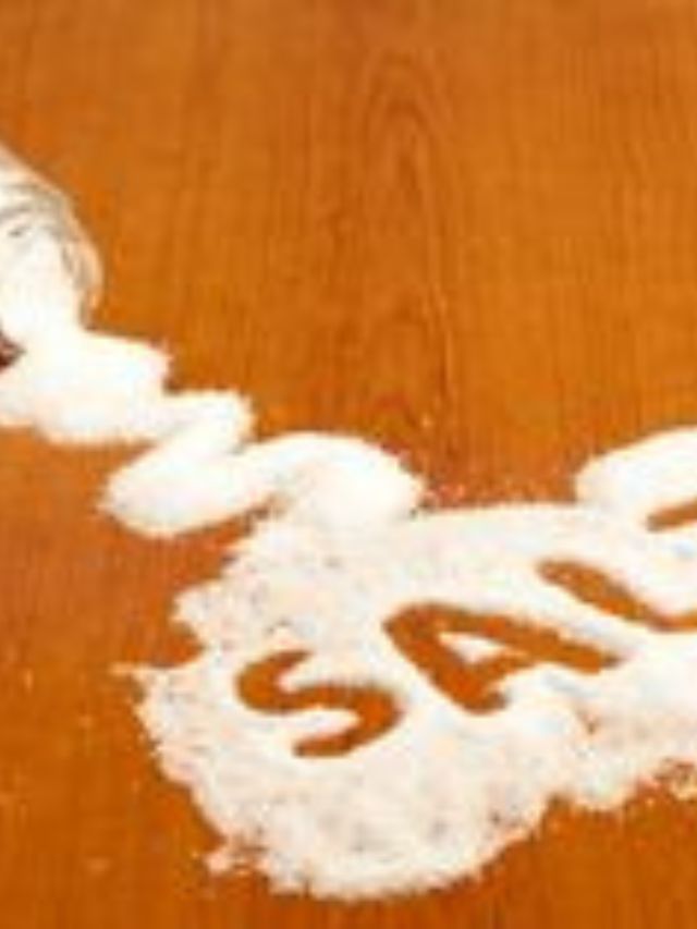 जास्त नाही तर कमी मीठ खाणेही धोकादायक