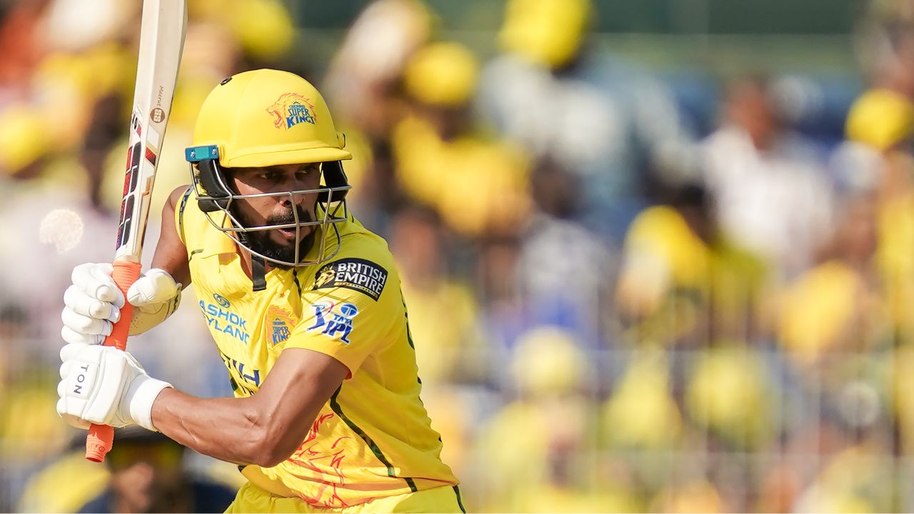 CSK vs GT Live: गायकवाडचा लढाऊ बाणा! एका बाजूने गडी बाद होत असताना ऋतुराजने सावरला चेन्नईचा डाव, गुजरातला दिले 159 धावांचे लक्ष्य