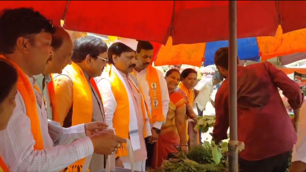 शहानूरवाडी आठवडी बाजार बंद करण्याच्या निर्णयाला कडाडून विरोध; अंबादास दानवेंच्या नेतृत्वाखाली शिवसैनिकांचे ‘जनआंदोलन’