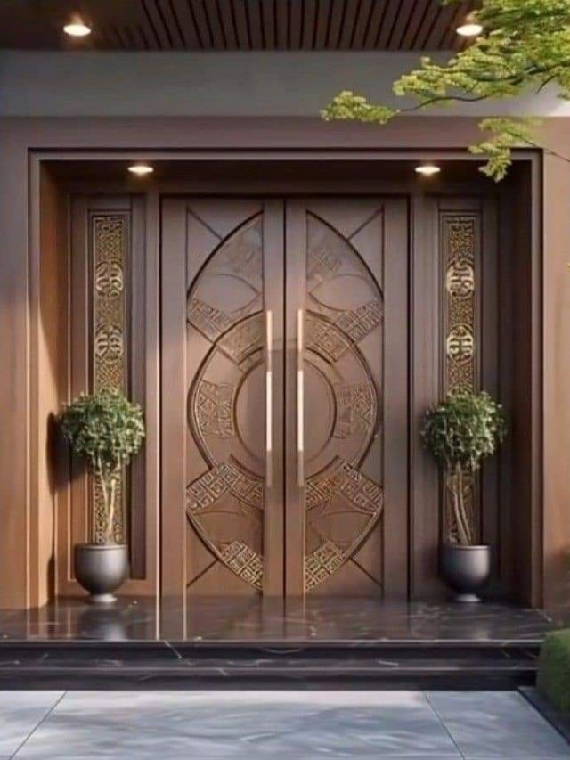 वास्तूनुसार घराचा मुख्य दरवाजा कसा असावा?