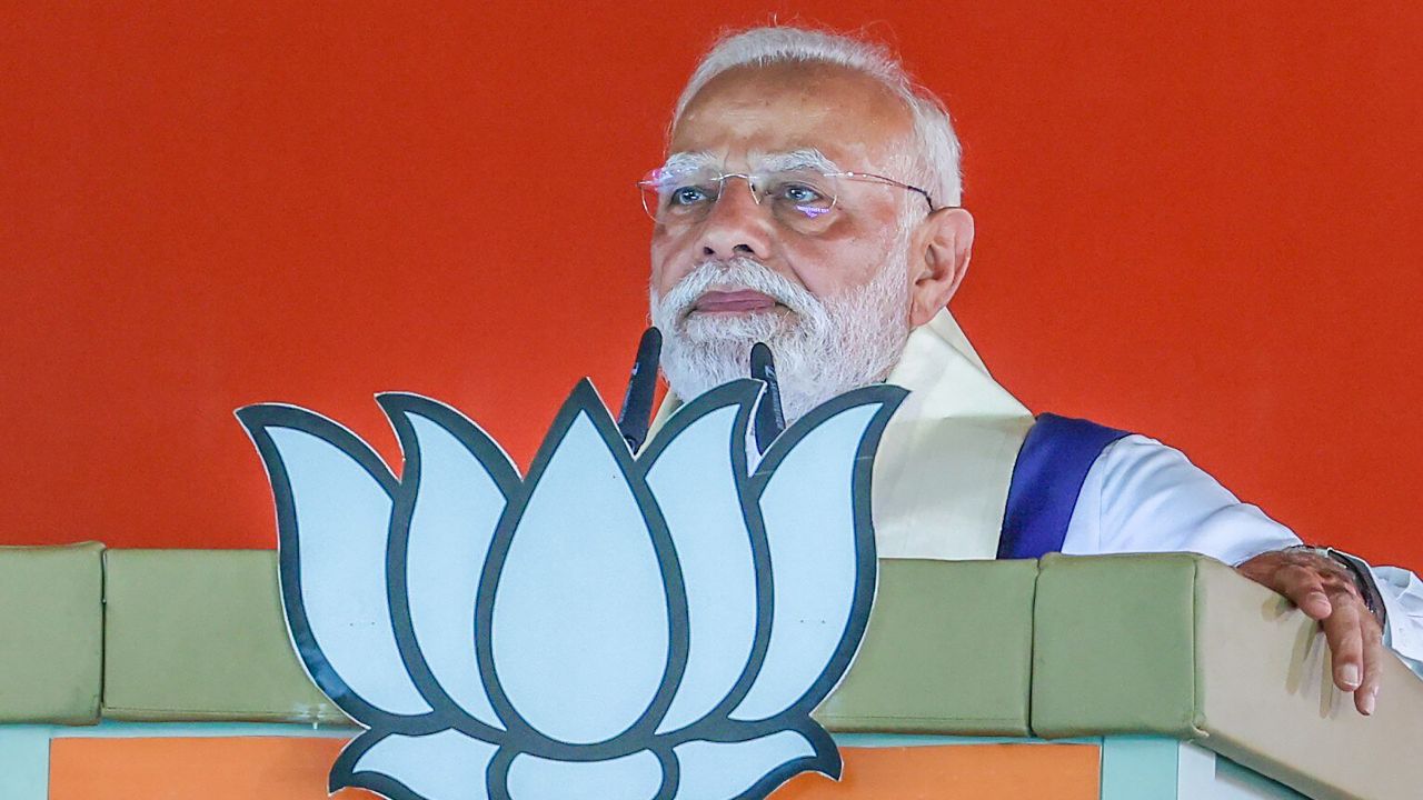 “महिला आरक्षणाचे ध्येय मी पूर्ण करणारच”; वाराणसीच्या भूमीतून पंतप्रधान मोदींचा नारी शक्तीला शब्द