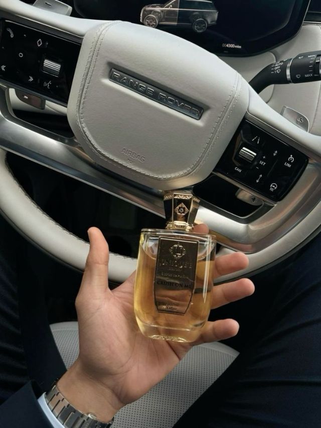 उन्हाळ्यात गाडीत ठेवू नका 'या' गोष्टी