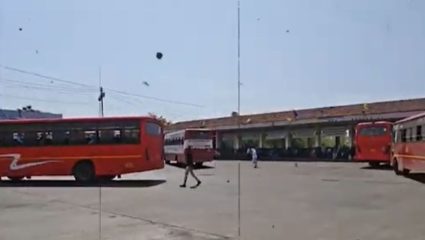 Wardha : ST बसमध्ये भोंदू बाबांच्या जाहिरातींचा विळखा  कारवाई करण्याची मागणी