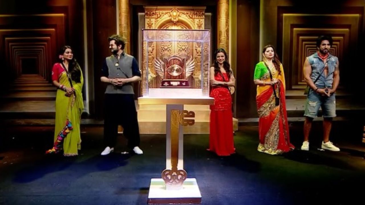 Bigg Boss Marathi 6: लय भारी! बिग बॉस मराठीच्या ६ व्या सीझनची ट्रॉफी पाहिलीत का, पहिली झलक आली समोर; पाहा Video