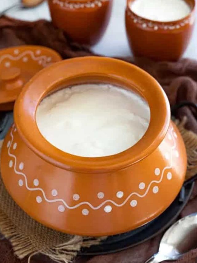 रोज दही खाल्याने त्वचा दिसेल तजेलदार ! पण कसं ?