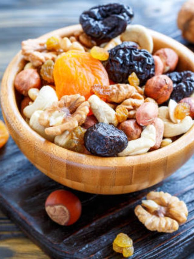 शरीराला ऊर्जा मिळण्यासाठी कोणता सुकामेवा खाणे फायदेशीर आहे