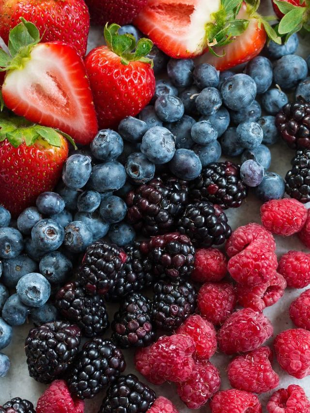 उन्हाळ्यात आवर्जुन खावीत अशी फळं कोणती ?