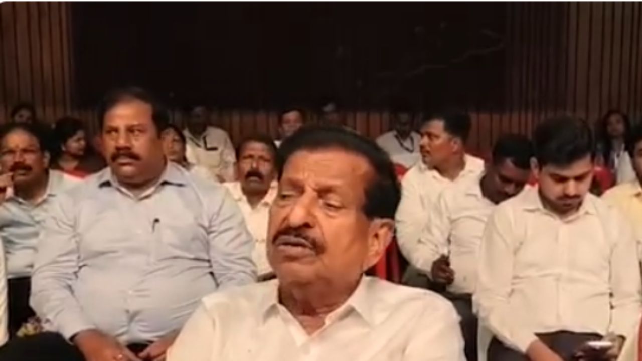 Ganesh Naik :  वनमंत्री गणेश नाईक यांचा जनता दरबार संपन्न; प्रशासनाला धरलं धारेवर