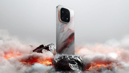 iQOO चा तगडा स्मार्टफोन भारतात दाखल! 100W चार्जिंगने वेधलं सर्वांचं लक्ष, किंमत वाचून तुम्हीही व्हाल चकित