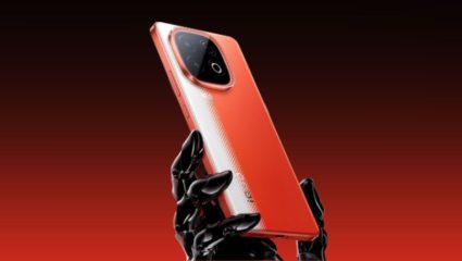 फोन एक, पर्याय अनेक! दोन नव्या रंगात खरेदी करा हा दमदार 5G स्मार्टफोन; 7,000mAh बॅटरी आणि पावरफुल फीचर्सने सुसज्ज