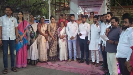 कदमवाकवस्तीतील आमरण उपोषणाला यश; नुकसान भरपाईबाबत लेखी आश्वासन दिल्यानंतर आंदोलन स्थगित