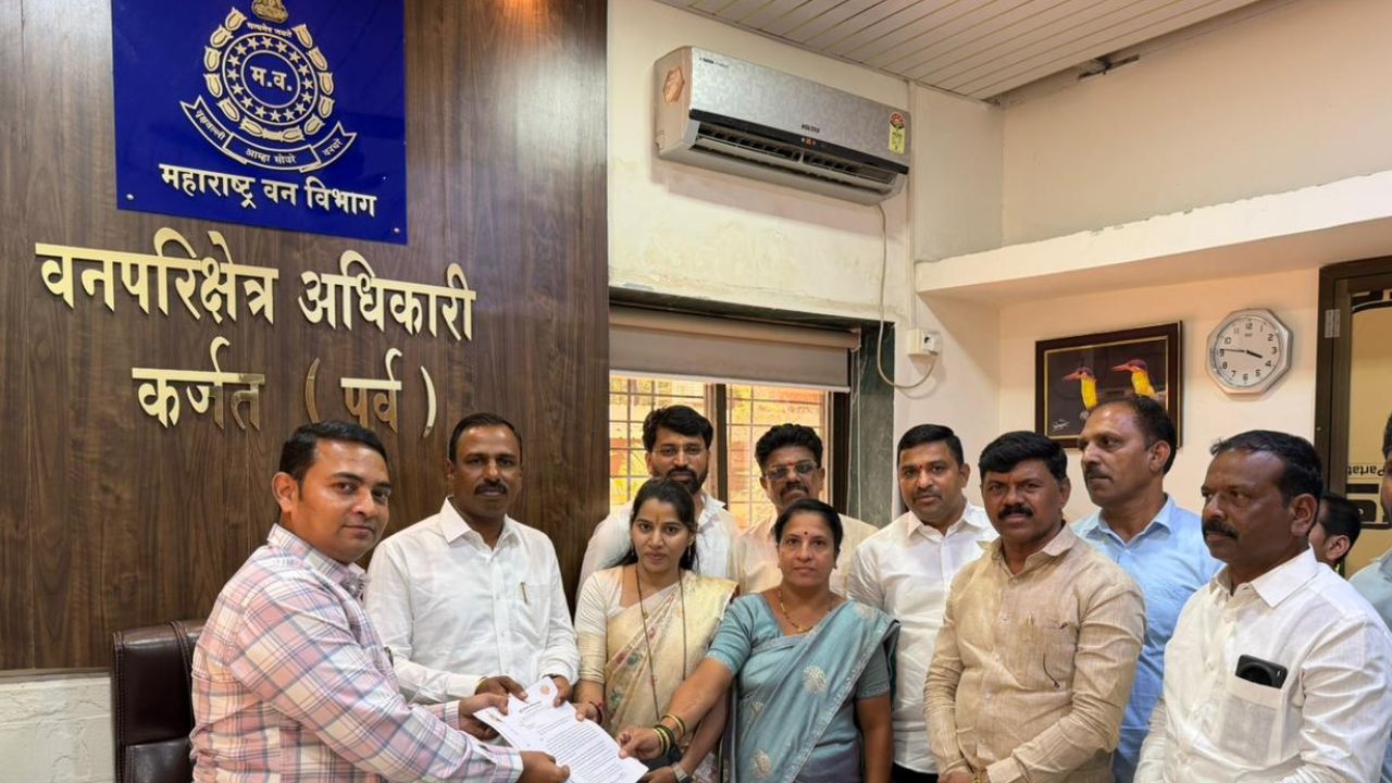 Karjat News : बिल्डरची दादागिरी अन् गृह प्रकल्पाचा मनस्ताप;  सांडपाण्यामुळे शेतकऱ्यांची जमीन होतेय उद्ध्वस्त