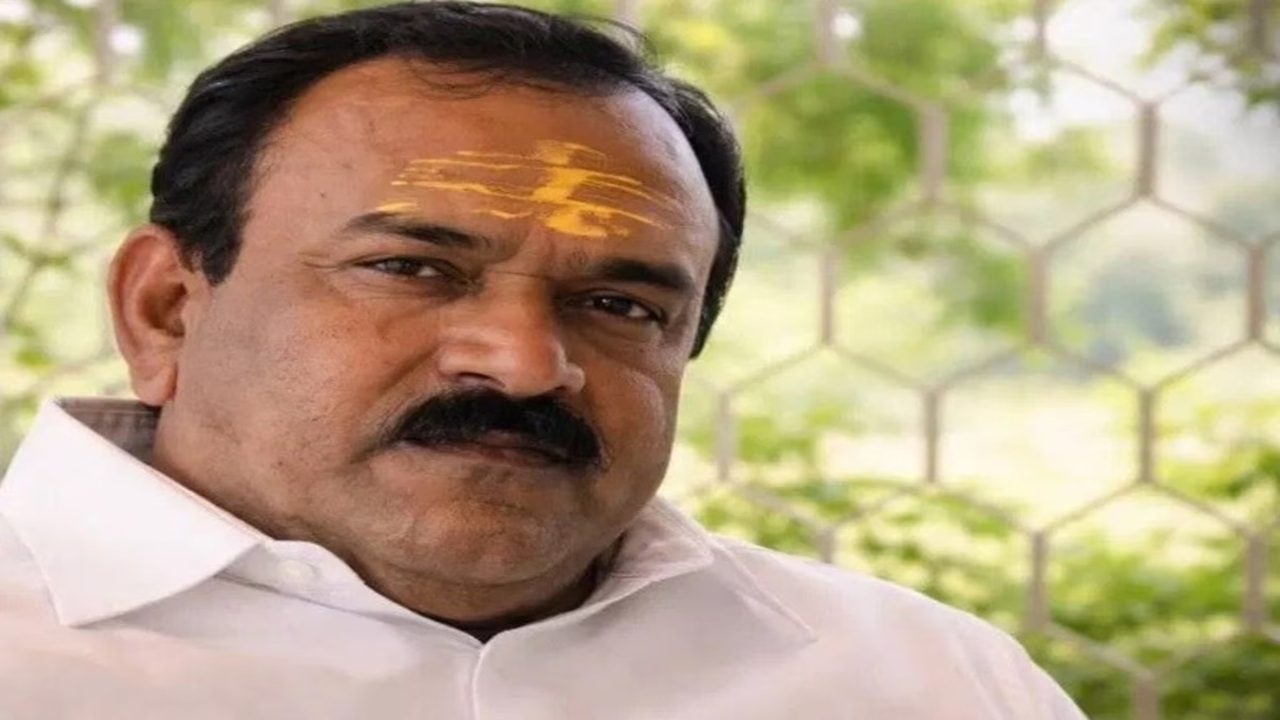 Ashok Kharat Case : ‘अशोक खरात तू तो गियो’ ED च्या एन्ट्रीनंतर आता मनी लाँड्रिंगचा गुन्हा दाखल