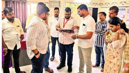 Sangali News : प्राथमिक आरोग्य केंद्रांच्या समस्या ऐरणीवर; वरिष्ठ अधिकाऱ्यांसोबत बैठक घेणार,आमदार रोहित पाटील यांचा पाहणी दौरा