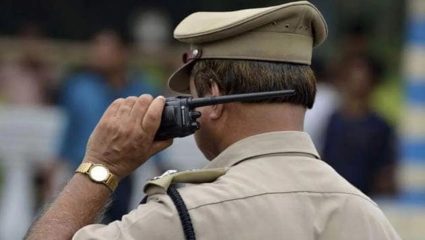 करोडो रुपये घेऊन महाराज फरार? खंडापुरातील पादुका दर्शन साेहळ्यातील वर्गणीच्या गैरप्रकाराची तक्रार