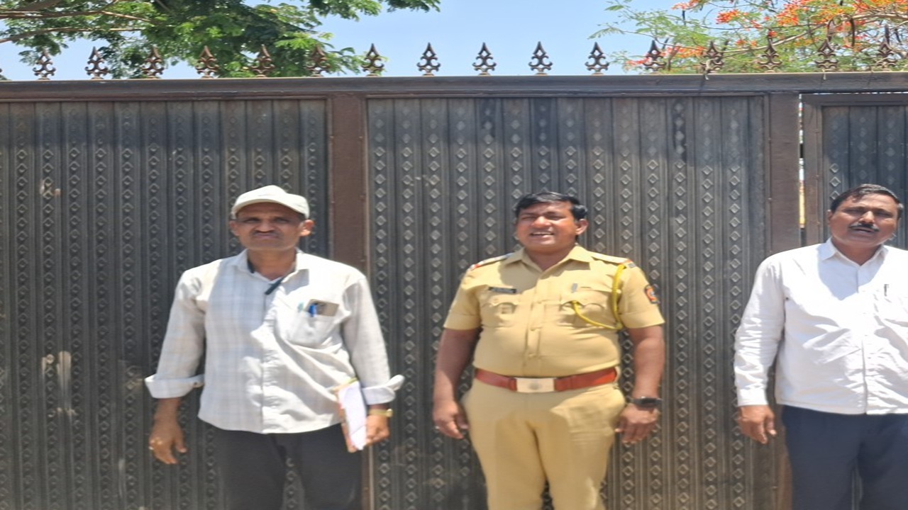 Dharashiv News : जिल्हाधिकाऱ्यांच्या आदेशाने बेकायदेशीर महाकाली कला केंद्र तात्काळ बंद; नियमभंगामुळे कारवाई