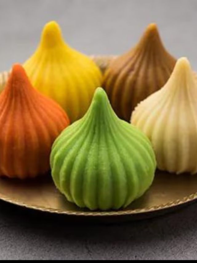 उकडीच्या आणि तळणीच्या मोदकांसोबतच या प्रकारचे नैवेद्य दाखवू शकता?