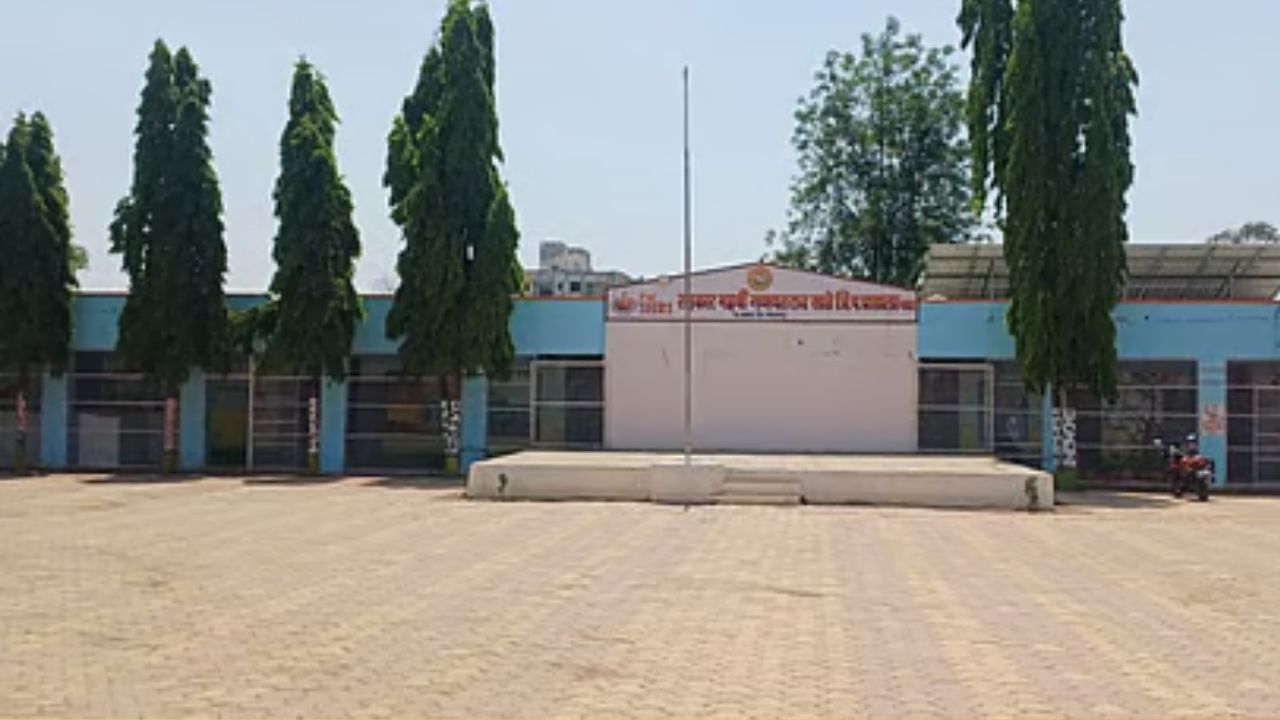 राज्यातील ४१४ ‘आदर्श शाळा’! डॉ. आंबेडकर आदर्श शाळा म्हणून विकासित करणार