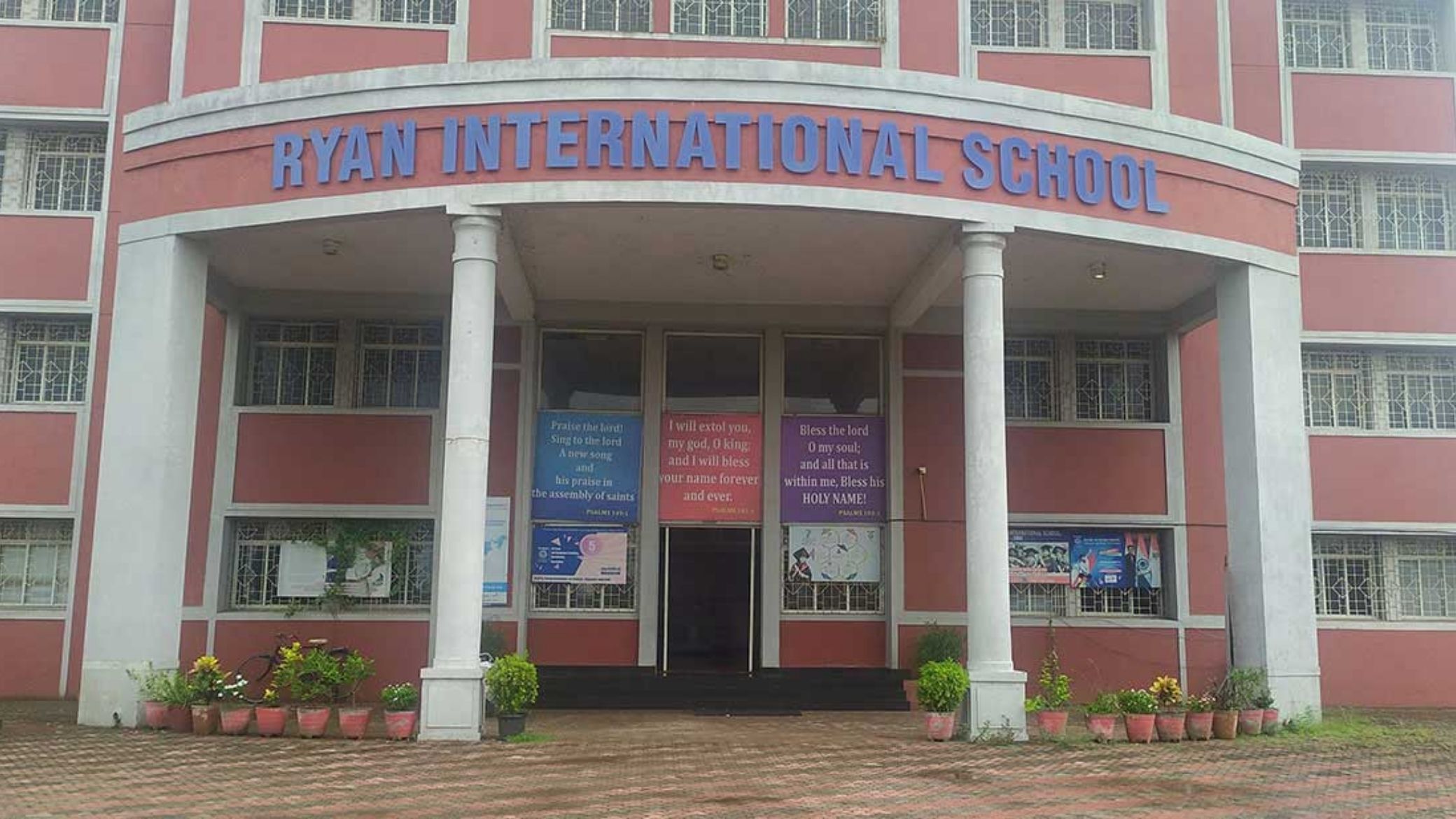 ‘International’ ‘Global’ शब्द वापरून पालकांची दिशाभूल? शाळांच्या नावावरून शासनाचे नवे नियम