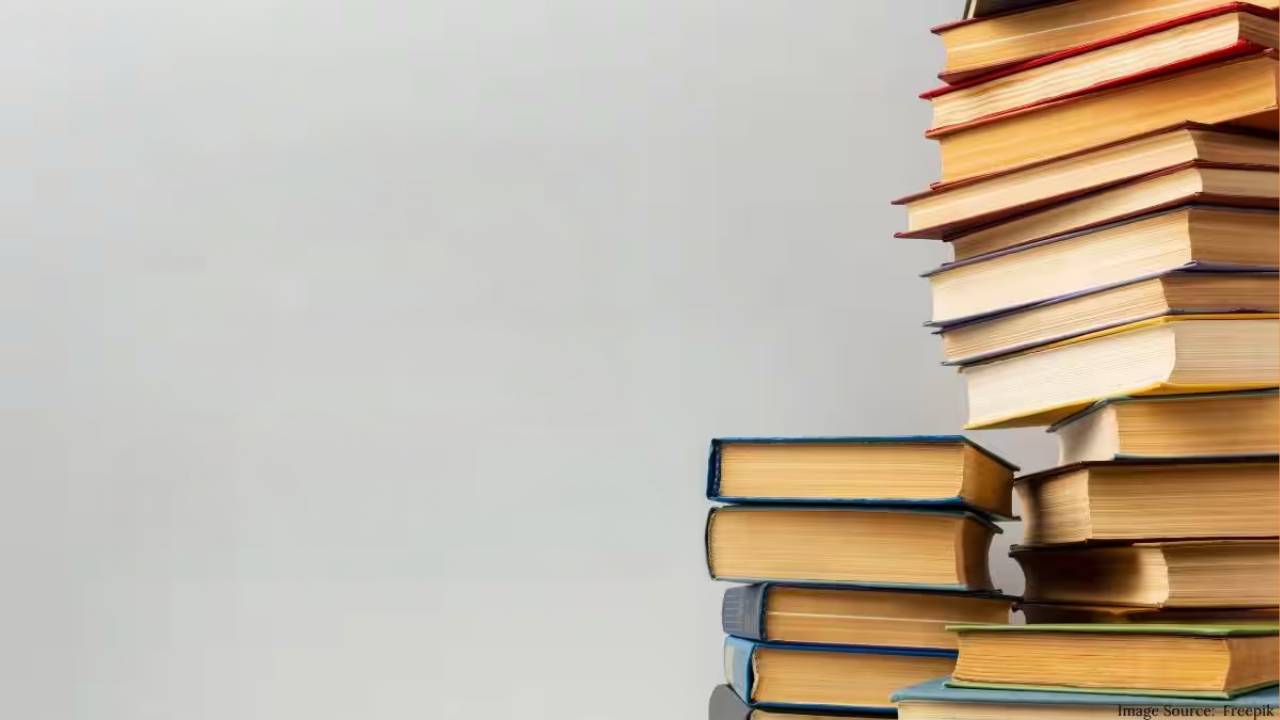 खाजगी शाळांत एनसीईआरटी पुस्तके! महागड्या पुस्तकावर बंदी; एनएचआरसीचा ३० दिवसांचा वेळ