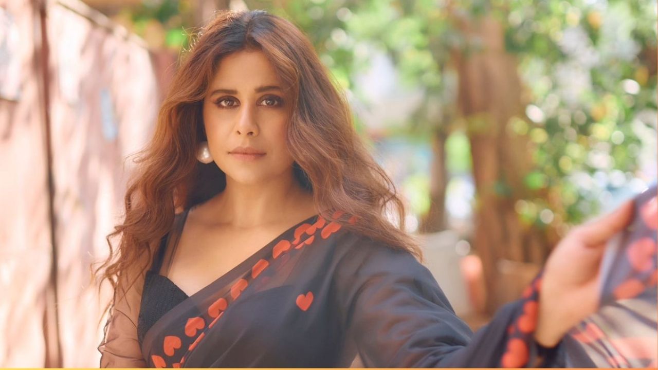 Sai Tamhankar 'मटका किंग' च्या माध्यमातून देशाला वेड तर लावतच आहे पण अभिनेत्री लवकरच Global Star बनावी अशी अपेक्षा आणि इच्छा तिच्या चाहत्यांची आहे. 