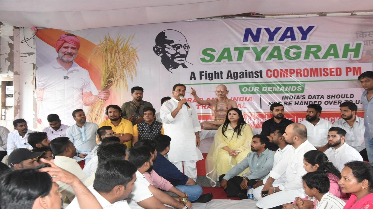 भारताला अमेरिकेचा गुलाम बनवणारी ट्रेड डील रद्द करा; नसीम खान यांची मागणी