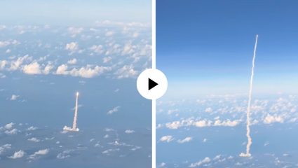 विमानातून दिसला चंद्रावर जाणारा राॅकेट, प्रवाशाने कॅमेरात कैद केले अविस्मरणीय क्षण; Viral Video ने वेधले संपूर्ण जगाचे लक्ष