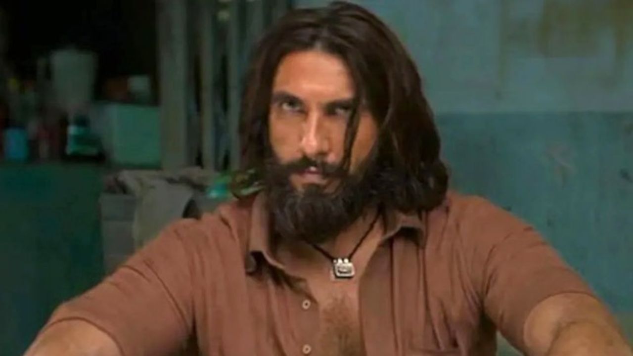 Box Office Collection: खरा Dakait ठरला धुरंधरच! ‘डकैत’ची लूट… ‘Dhurandhar 2’ चित्रपटाची हवा कायम