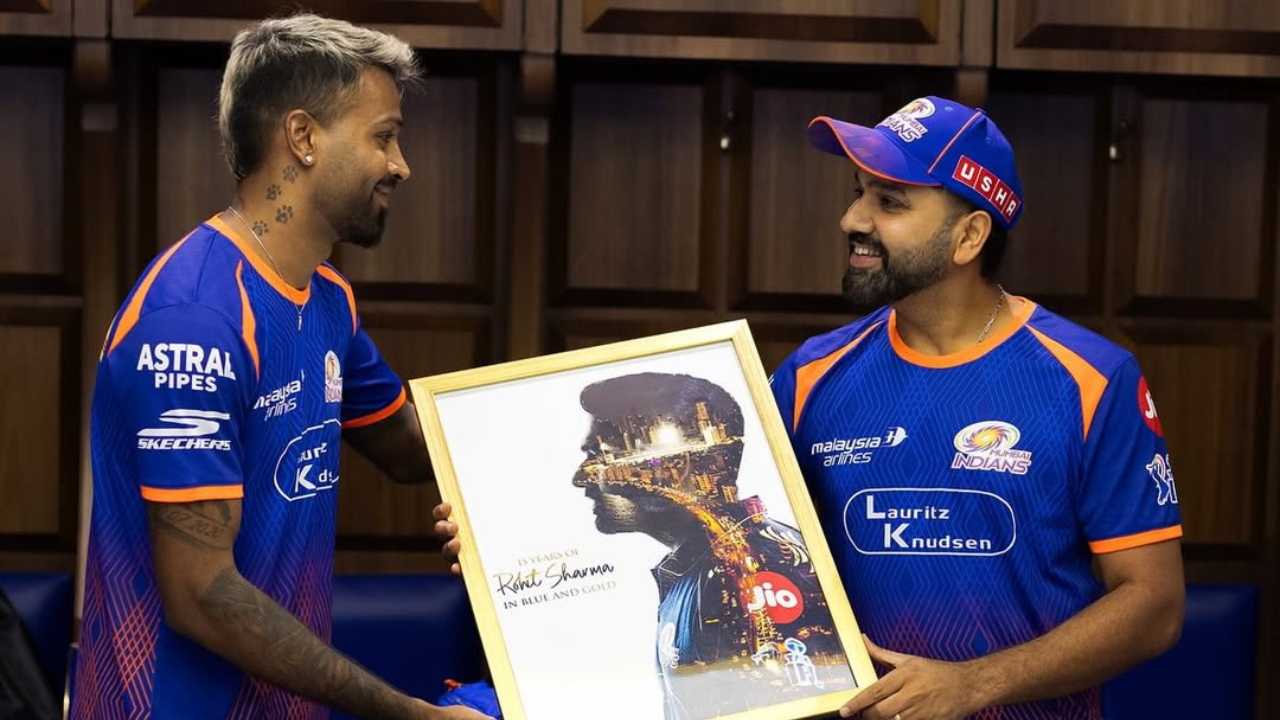 ‘तुझ्या कॅप्टन्सीमध्ये माझे पदार्पण…’ हार्दिक झाला भावूक, रोहित शर्माने केली MI मध्ये 15 वर्ष पूर्ण