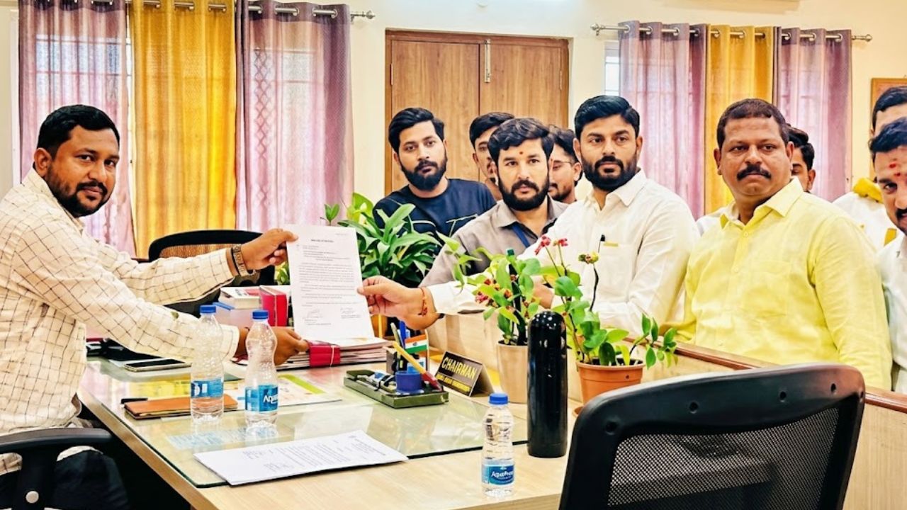 Sangali News : लिंगायत समाजाचं प्रशासनाला निवेदन; मागण्या मान्य न झाल्यास उपोषणाचा दिला इशारा