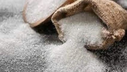 साखर उत्पादनात महाराष्ट्राची उत्तुंग झेप; राज्यातून तब्बल 98.95 लाख टन साखरेची विक्रमी निर्मिती