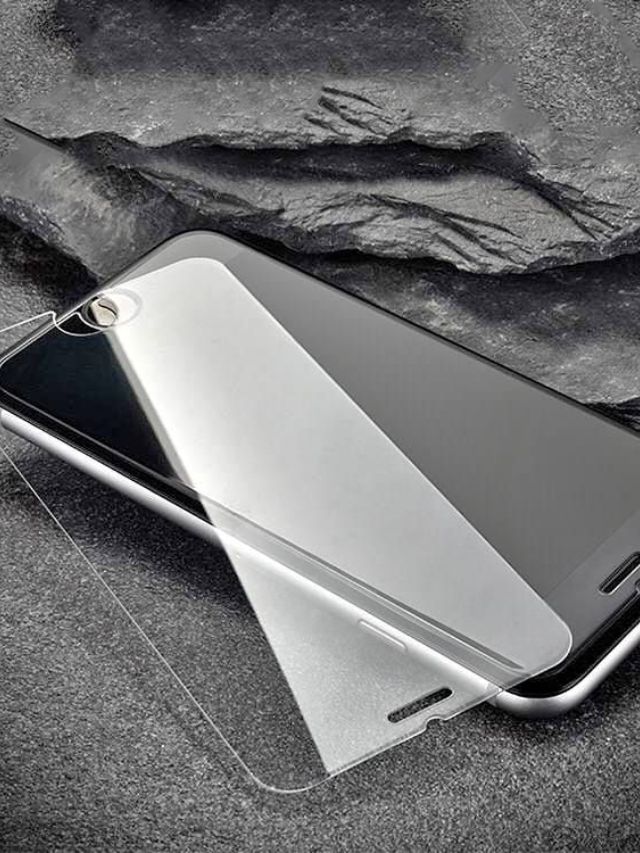 फोनसाठी टेम्पर्ड ग्लास घेताना ही चूक करू नका